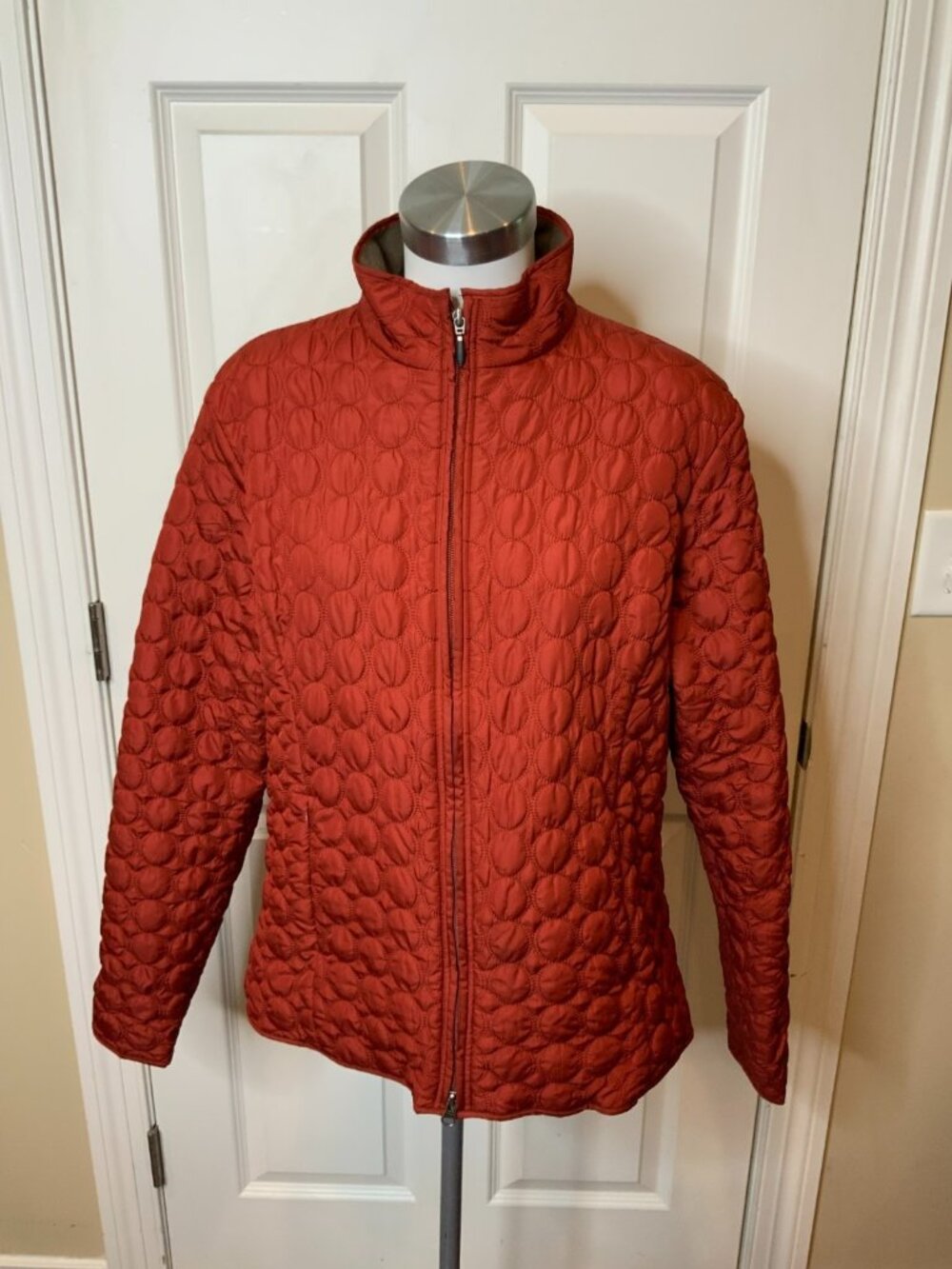 Aventura Red Circle Embroidered Quilted Zip-Up Jacket, Size XL